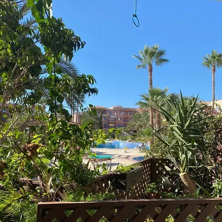 Limnaria Gardens דירה *