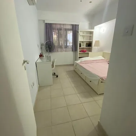 Limnaria Gardens דירה *